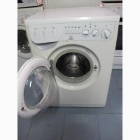 Стиральная машина Indesit W105TX