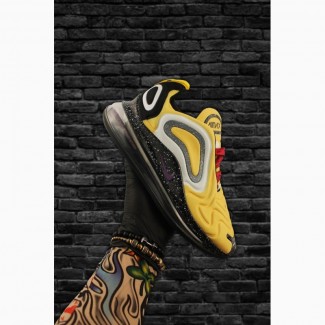 НОВИНКА Nike Air Max 720 Black Yellow