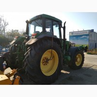 Трактор John Deere 6910