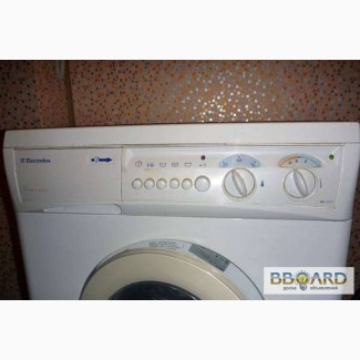 Стиральная машина а Electrolux EW1062s б.у