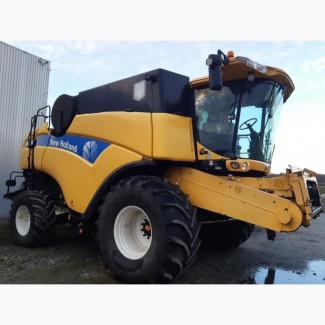 Комбайн New Holland CX8090