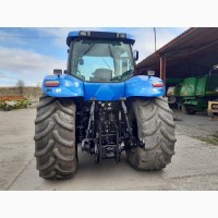 Трактор New Holland T8030