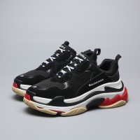 Кроссовки Balenciaga Triple S женские