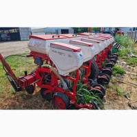 Пневматична просапна сівалка Planter D8 Agromaster дискова