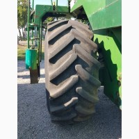 Комбайн зернозбиральний John Deere 9500