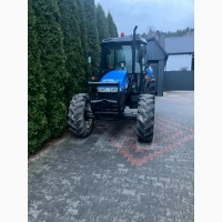 Трактор New Holland 2006 всього 2150 мотогодин