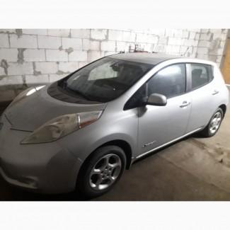 Продам Nissan Leaf 2013