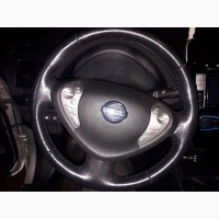 Продам Nissan Leaf 2013