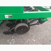 Продам Сеялку John Deere 1590