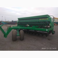 Продам Сеялку John Deere 1590