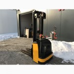 Штабелер електричний Komatsu 1, 4т 5, 00м