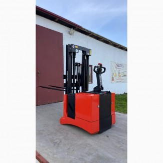 Штабелер Manitou 938 LOC EU60PF 600kg 410 cm