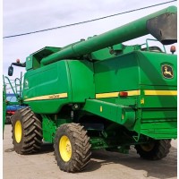 Комбайн зернозбиральний John Deere T660