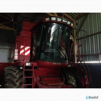 Продам зерноуборочный комбайн CASE IH 2166