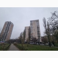 Продам 3 комнат.квартиру 86 кв.м. на бул.Чоколовском, м.Шулявская