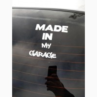 Наклейка на авто Made in my garage Белая светоотражающая